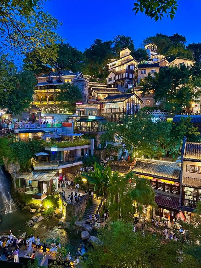 重庆要起飞了！再迎高光时刻,即将代表中国走向世界