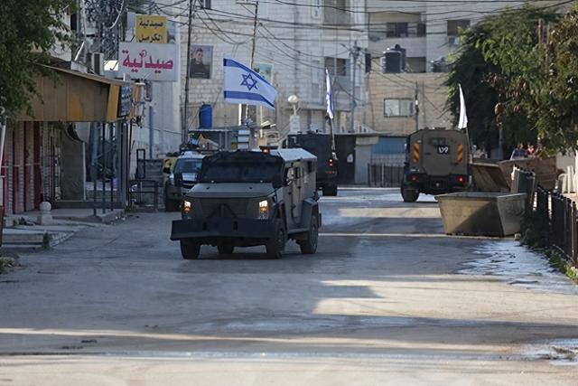 62岁硬汉熬18年酷刑再被捕！以军趁乱扩7据点，以军反恐是幌子？