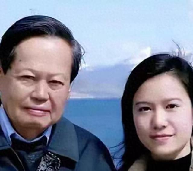 杨振宁给翁帆留下的遗产全面盘点：房产不是最值钱的