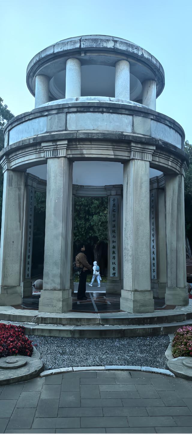 游学志:从世界唯一的“格言亭”，感受格言文化博大精深利国利民