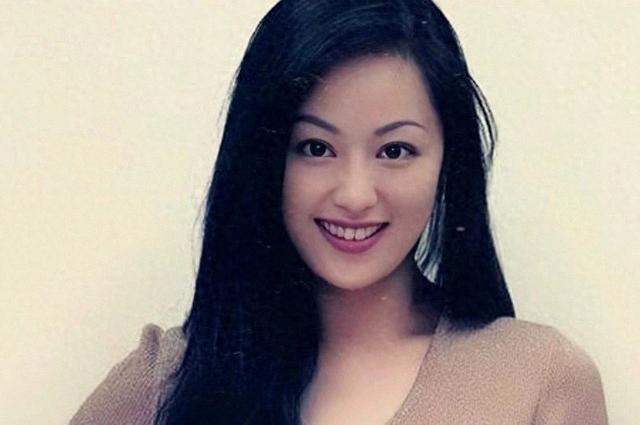 45岁还拍三级片，耗尽两任亿万家产	，62岁直言后悔嫁给钟镇涛