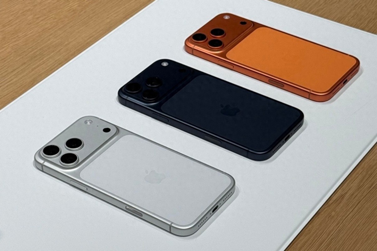 海南免税苹果iPhone17来了!最高比官方便宜2140元,但值得买吗?(图1) 海南免税苹果iPhone17来了!最高比官方便宜2140元,但值得买吗?(图1)