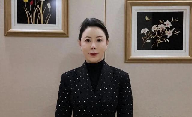 青海女副区长被揪出,吃老板宴后还有新动作。