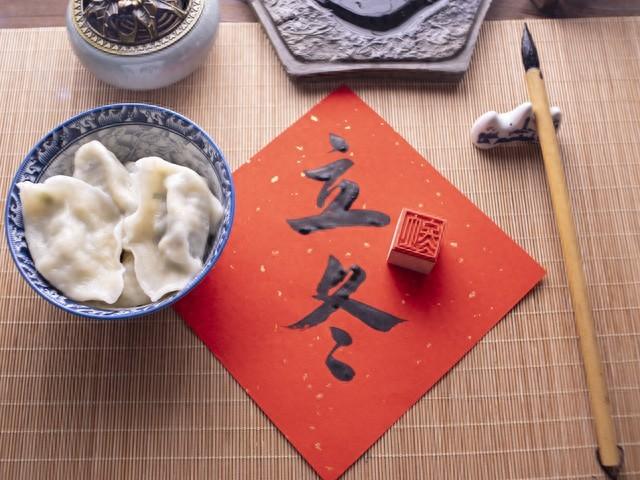 “百年难遇九月冬”，明日立冬，提醒中老年：5件大事别忘了做好