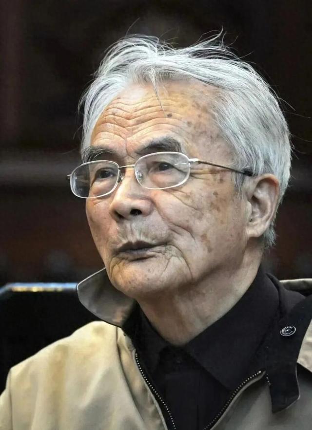 最新资讯-突传消息：他因病在上海去世！曾是很多人的个人回忆(1)