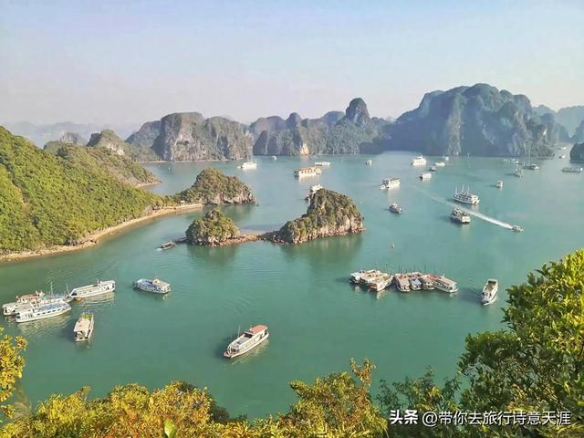 越南下龙湾,海上桂林风光