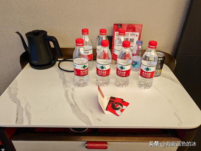 告别广州，觉得广州南站商务座候车室不如北京、上海、南京、杭州