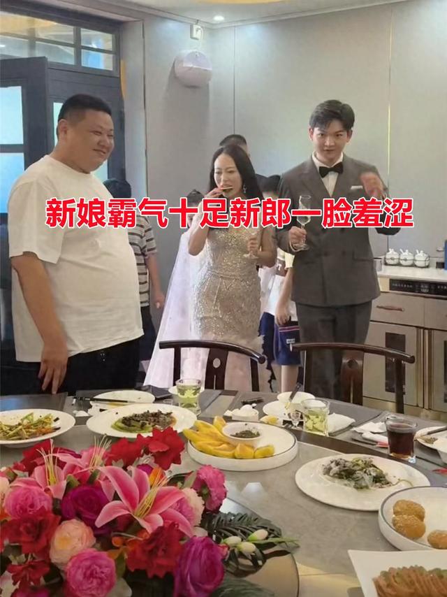 女子如愿嫁大学同学，敬酒时霸气十足，郎才女貌令人羡慕：很般配
