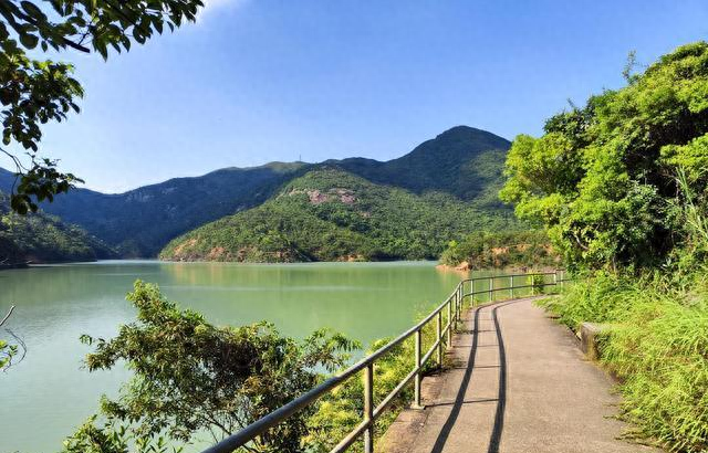 广东这条218公里公路火了！自驾一圈，我差点以为到了瑞士