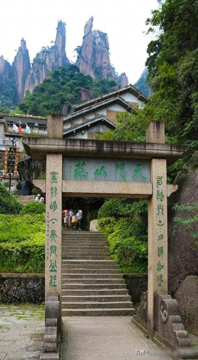 中国山水藏龙卧虎，真实美景远超想象