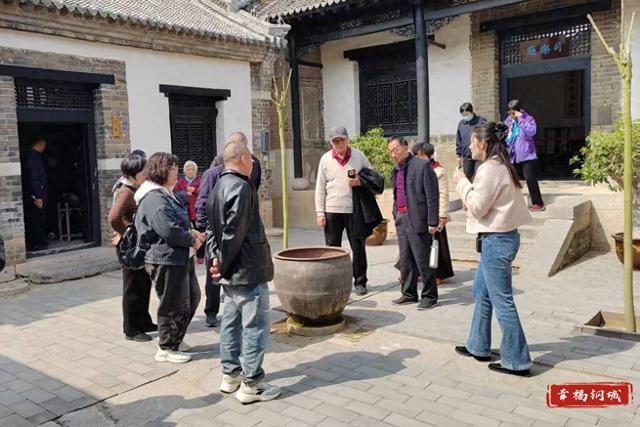 赶一场春天的“限定”