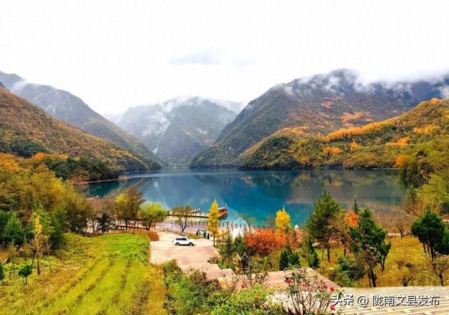 天下第一池，暗送秋波，美卷了！