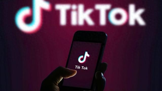 特朗普对华放出狠话，要求中国交出TikTok！中方反将一军，美国3条财路被断！美国人破大防了