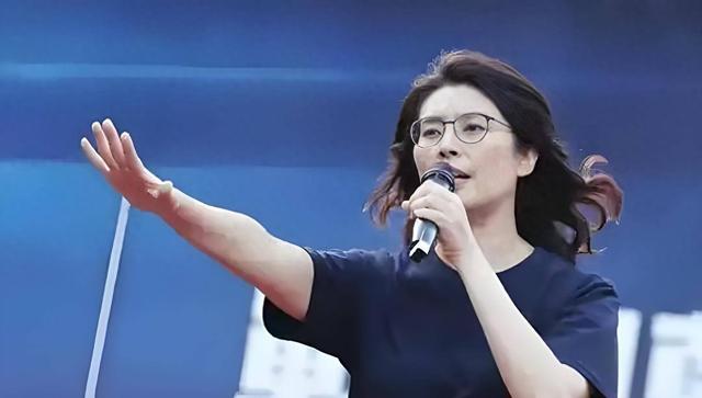 统一已成定局，郑丽文通告两岸，大陆的底气，就是台湾的底气