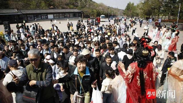清明假期云台山景区人气旺，游客直呼“不虚此行”