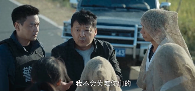 英文黑白逃生攻略（从未见过如此变态的逃亡方式）