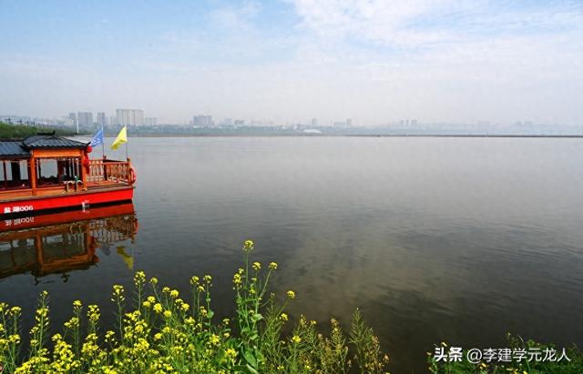 走马运城观盐湖