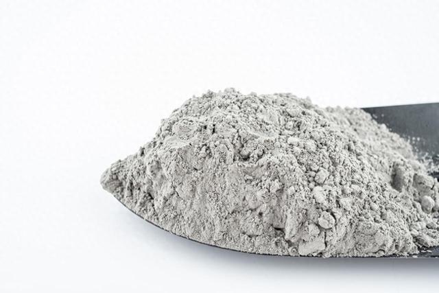 AI驱动材料革命：新型混凝土可吸收碳排放并延续千年寿命
