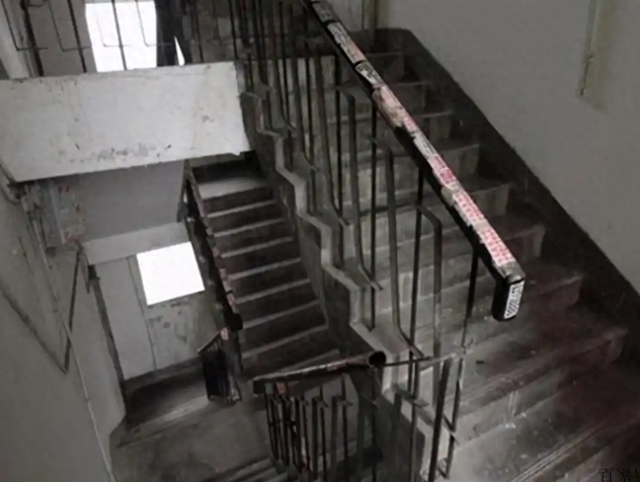 一个“怪现象”你发现没？步梯房成“香饽饽”？住步梯房家庭笑了