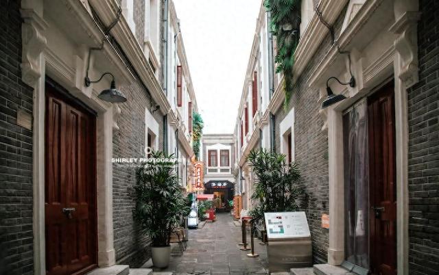 北京唯一的石库门弄堂，位于百年前的CBD，可惜改造后游客寥寥