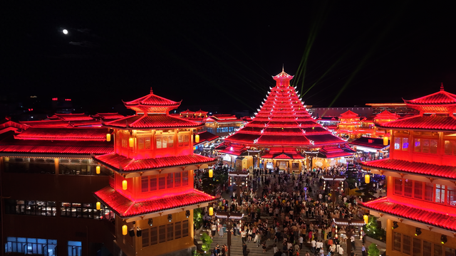 夜游榆树湾
