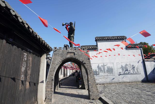 龙岗“抗大八分校”纪念馆