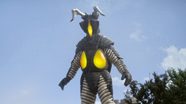 奥特曼格斗进化4芝顿（奥特曼5头特殊的杰顿）