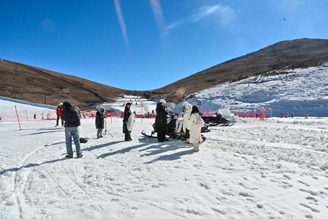 会泽大海草山滑雪旅游度假区正式迎来新雪季