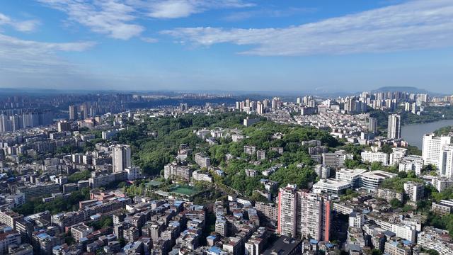 刚从吉林船营回来，毫不客气的说，船营是全国市辖区城建天花板！