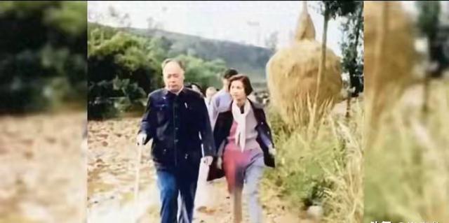 1959年陈毅回到四川老家，妻子张茜年仅37岁，长相出众，气质一流