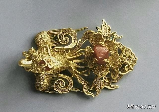 看过古人的小金饰，才知道我们都是在玩他们玩剩的