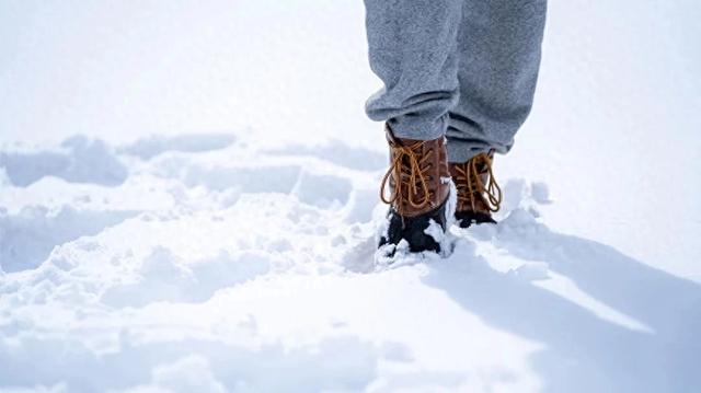 北海道市民直传！冬季雪地行走需注意事项、服装挑选、不滑倒技巧