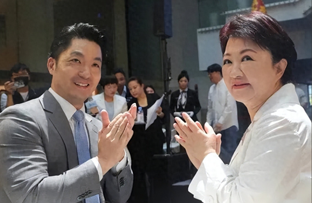 谁将接任国民党主席？8月4日，10万人投票结果出炉，卢蒋排二三