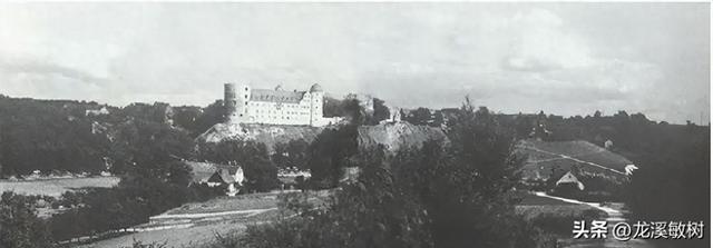 探险家塞弗尔率领探险队在车仁家族的帮助下，进入西藏进行考察