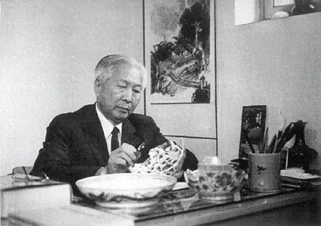 故宫发讣告：他在北京逝世，享年103岁