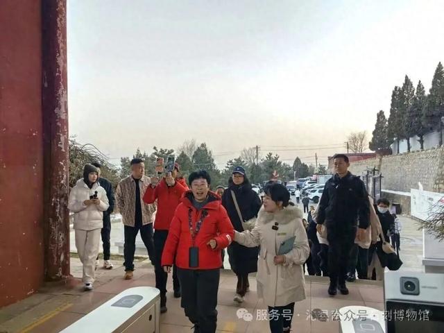 蒙曼打卡长治！这座藏着千年石刻的博物馆，太惊艳了