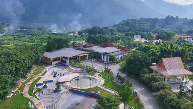 隆阳区：“咖啡+旅居”点燃乡村活力