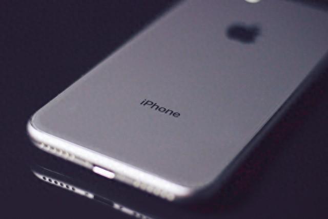 iPhone 17发布后，苹果将停售多款旧机型，还在用的iPhone该换了吗