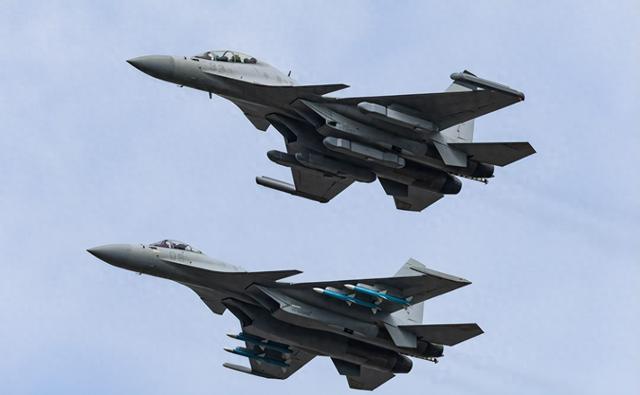 2：2！中日战机对峙，我军战机雷达照日本战机，日防长凌晨发话