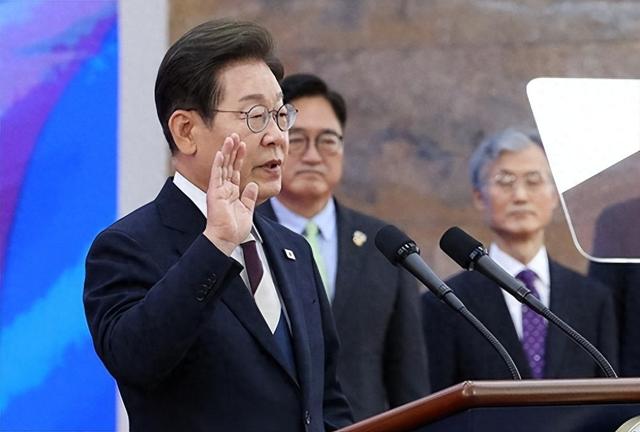 亲华果然是假象！被传拒绝出席中国阅兵后，李在明敲定出访行程，先访日再访美？韩国野心已暴露无疑