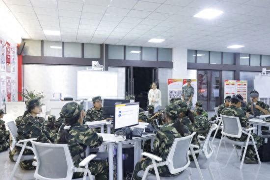 江西工程学院：VR赋能 让沉浸式思政课更“提神”