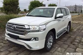 养一辆兰德酷路泽（陆巡）一年大概要多少钱？图片