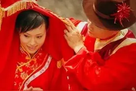 红白喜事中，司仪喊鞠躬时，是一鞠躬，二鞠躬，三鞠躬还是...图片