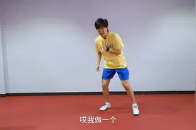 乒乓球教学 步伐是乒乓球的灵魂 一招教你学会小碎步图片