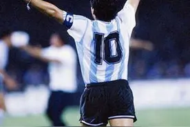 马拉多纳的巅峰期与罗纳尔多相比谁更加恐怖？图片