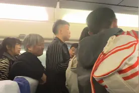 体验广州白云机场五星级免费过夜服务区图片