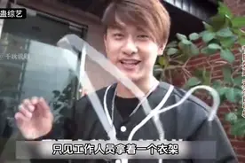 日本整蛊综艺，打电话的时候接东西#趣味挑战图片