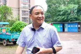 妻子去世独自带大一双儿女 ，#感动全网的姚师傅要当爷爷了 ，姚师傅，父亲节快乐！（供稿：宁波广电集团）#父亲节视频封面