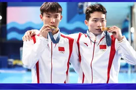 【奥运播报】王宗源/龙道一男双3米板夺冠，“凡尘组合”“圣谭组合”会师决赛 #奥运播报 #蒙牛奥林匹克全球合作伙伴 @诗笑歌呀视频封面