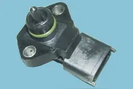 26进气压力温度传感器